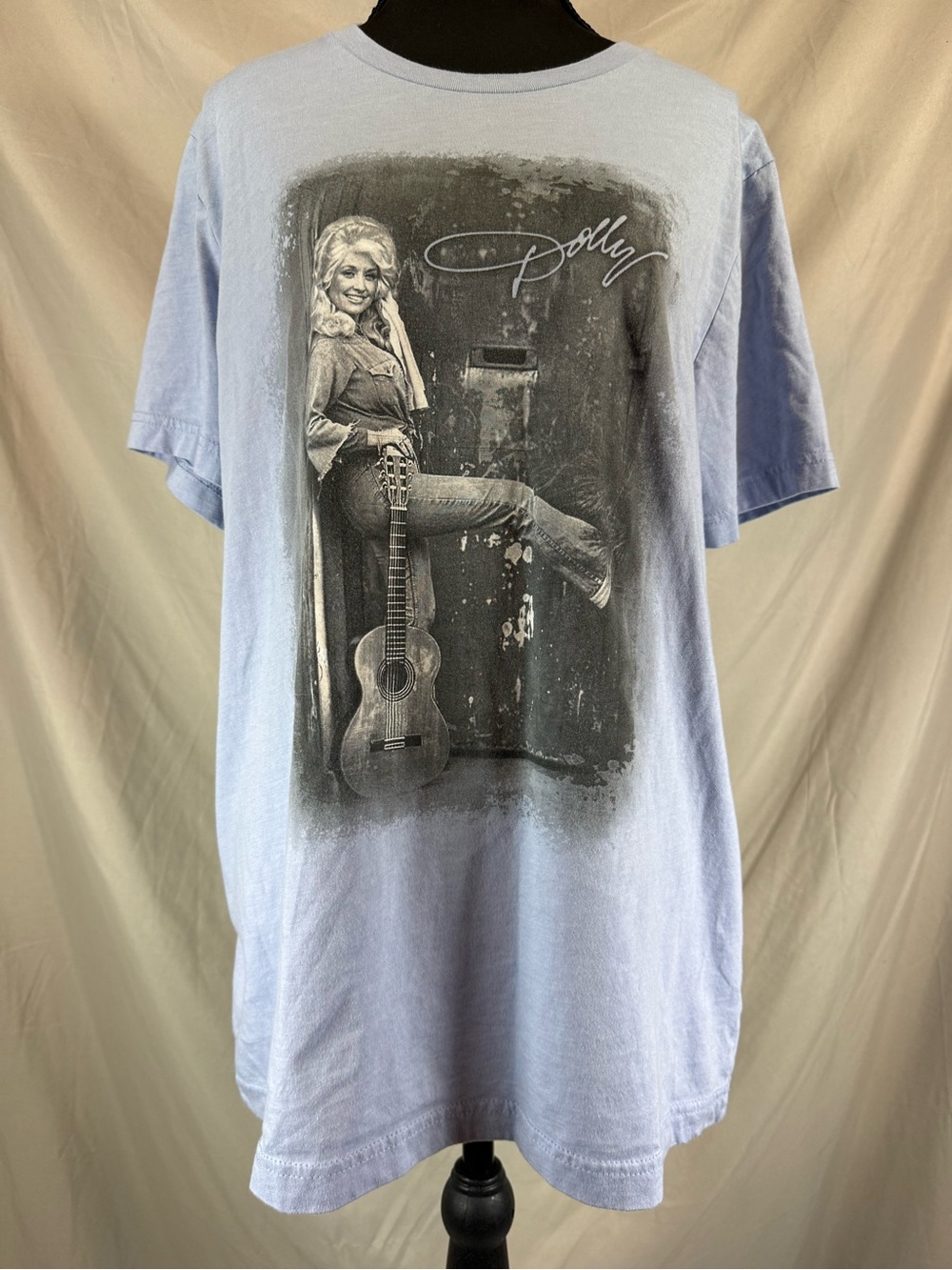 Dollywood Dolly Parton Guitar Graphic Tee Ice Blue - Size Large